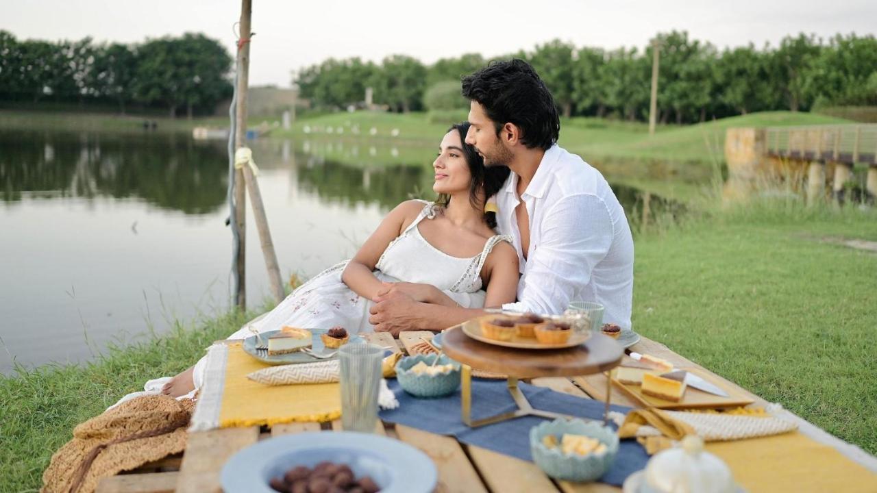 Life At Repose- Lake Villas Resort & Club Chor Warodra Εξωτερικό φωτογραφία