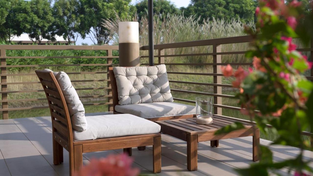 Life At Repose- Lake Villas Resort & Club Chor Warodra Εξωτερικό φωτογραφία